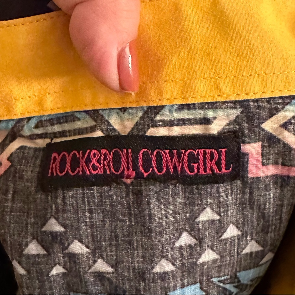 Rock & Roll Cowgirl Multicolor Button Down Shirt - Picture 5 of 5
